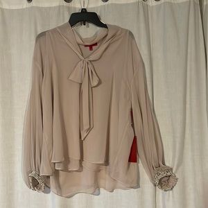 Jennifer Lopez blouse